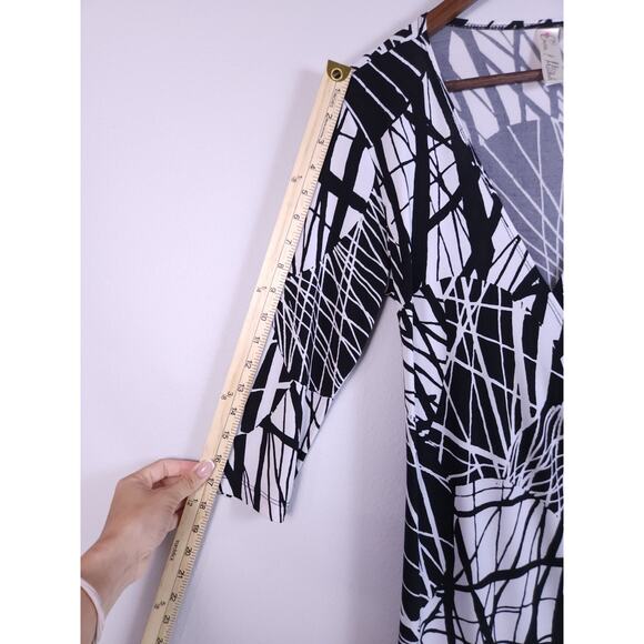 Emma & Michele SMALL Black And White Wrap Dress Woman’s - Picture 8 of 10